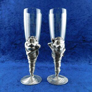 A/P Taz Limited Champagne Flutes Warner Bros .Tasmanian Devil Glasses